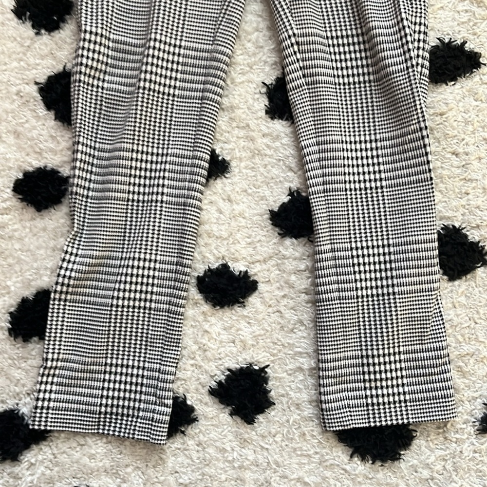 Amanda & Chelsea size 4 Black and White Houndstooth Pants - Picture 2 of 12